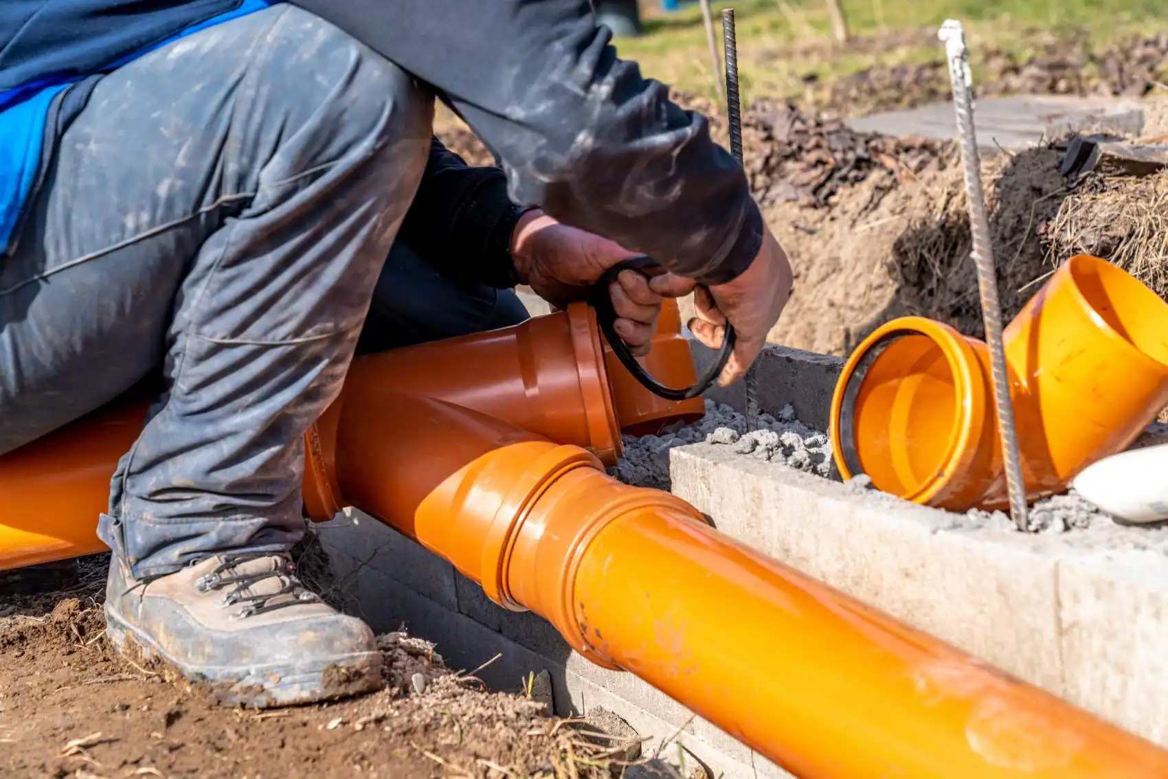 Plumber-Water-Line-Repair